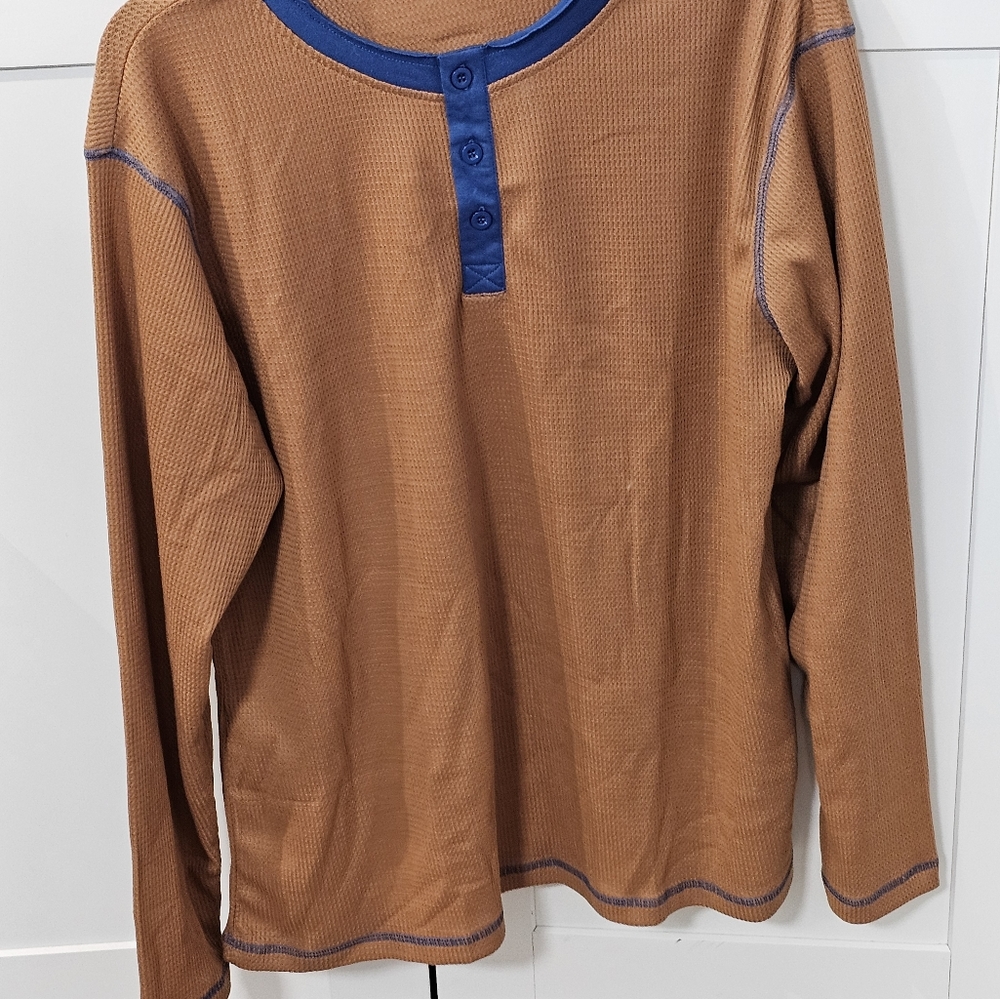 New Men's Henley Shirt - Medium